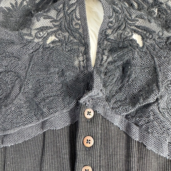 Free People Women's Black  Have My Heart Cropped Top Sz S - Picture 4 of 8